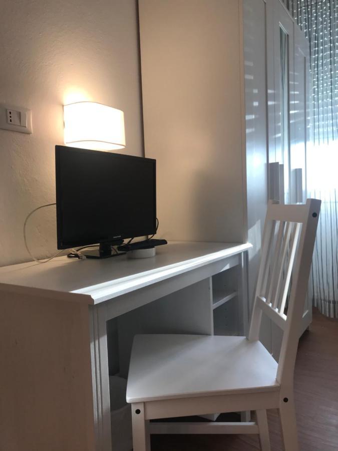 Hotel Augustus 밀라노마리티마 외부 사진